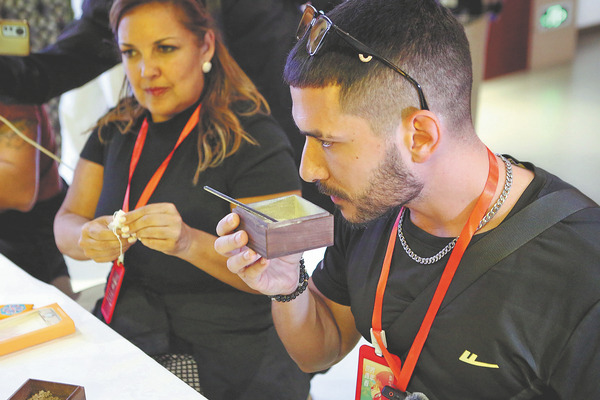 Youths embark on journey to discover secrets of TCM